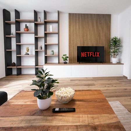 Luxury Sedda Bed, Nespresso, Netflix Apartman Linz Kültér fotó
