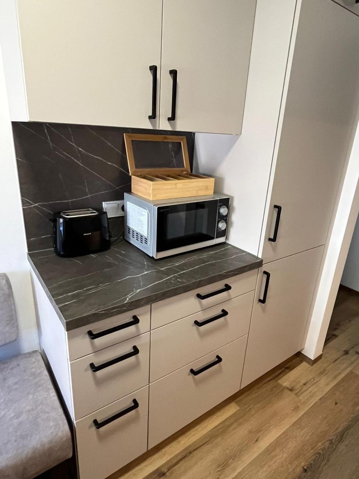 Luxury Sedda Bed, Nespresso, Netflix Apartman Linz Kültér fotó